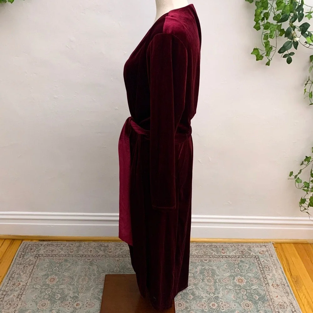 Eloquii Red Velvet Wrap Dress‎ - Picture 3 of 10